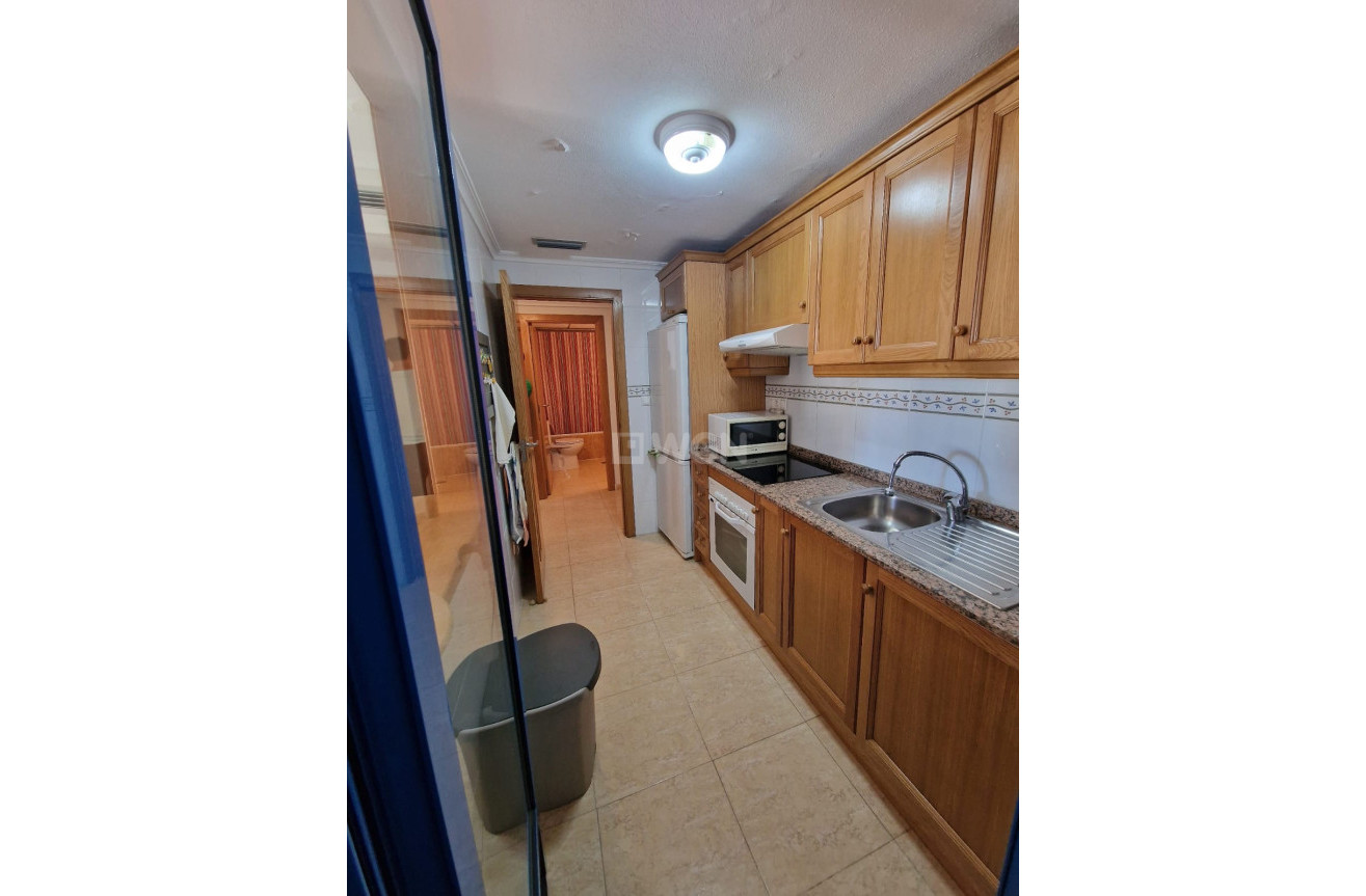 Resale - Apartment / flat - Guardamar del Segura - Costa Blanca