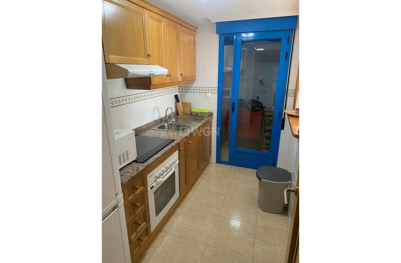 Resale - Apartment / flat - Guardamar del Segura - Costa Blanca