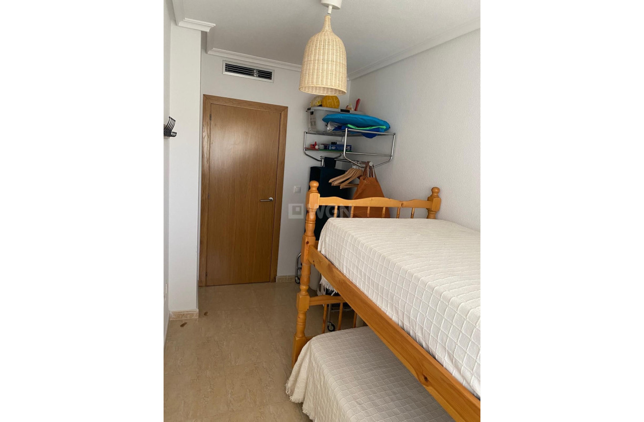 Resale - Apartment / flat - Guardamar del Segura - Costa Blanca