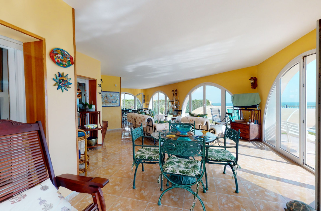 Resale - Villa - Orihuela Costa - Costa Blanca