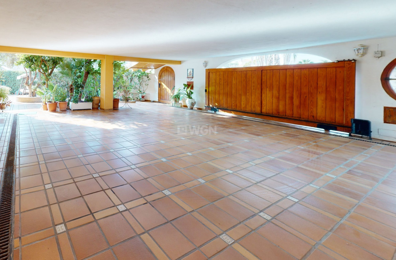 Resale - Villa - Orihuela Costa - Costa Blanca