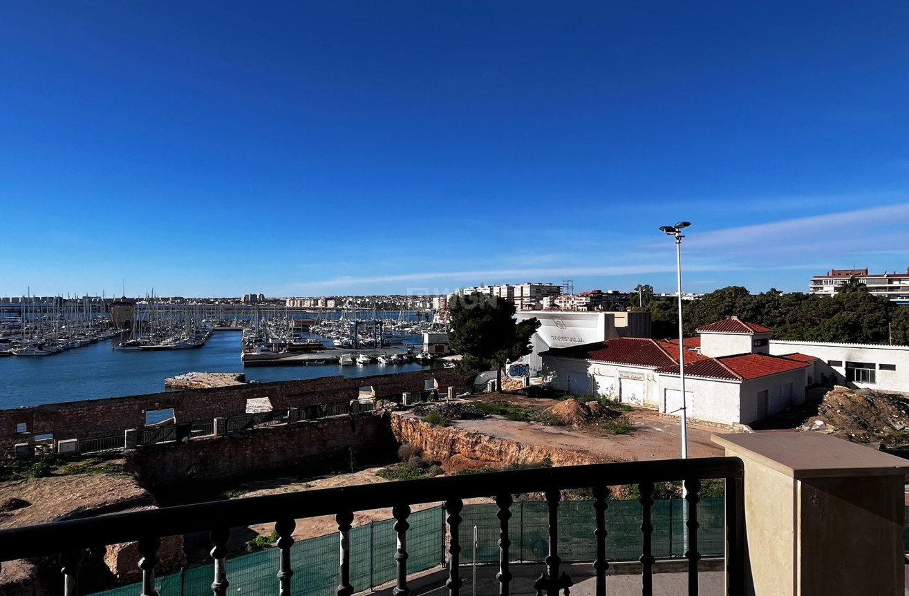 Resale - Apartment / flat - Torrevieja - Costa Blanca