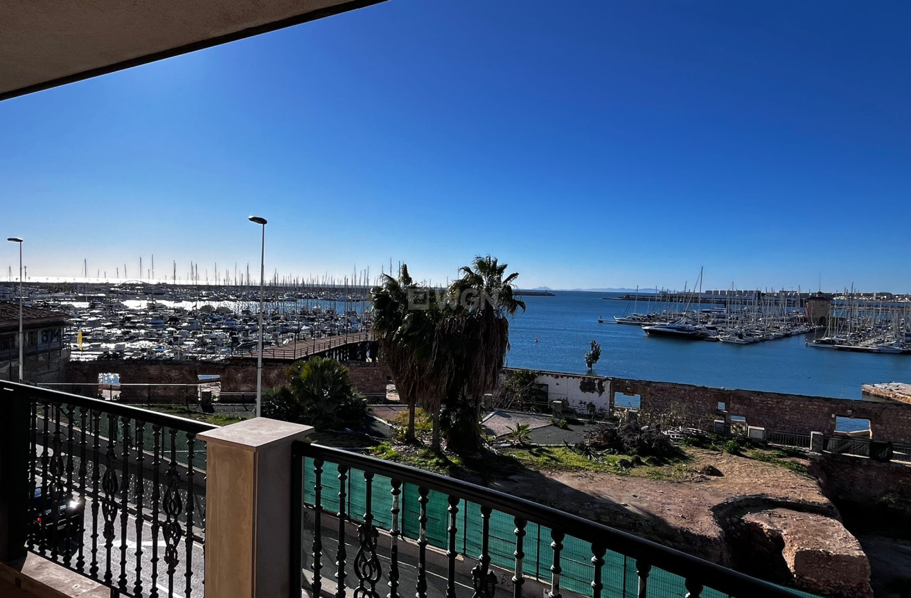 Resale - Apartment / flat - Torrevieja - Costa Blanca