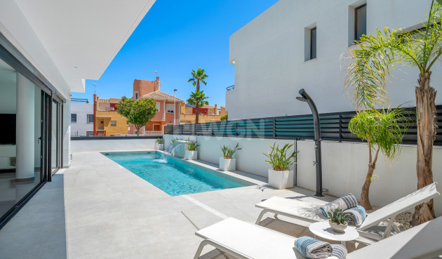 Resale - Villa - Guardamar del Segura - Costa Blanca