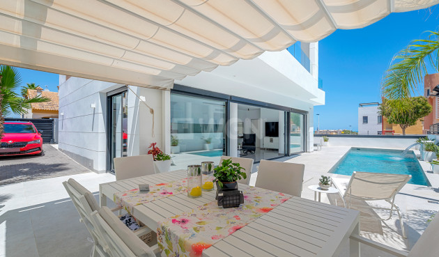 Resale - Villa - Guardamar del Segura - Costa Blanca