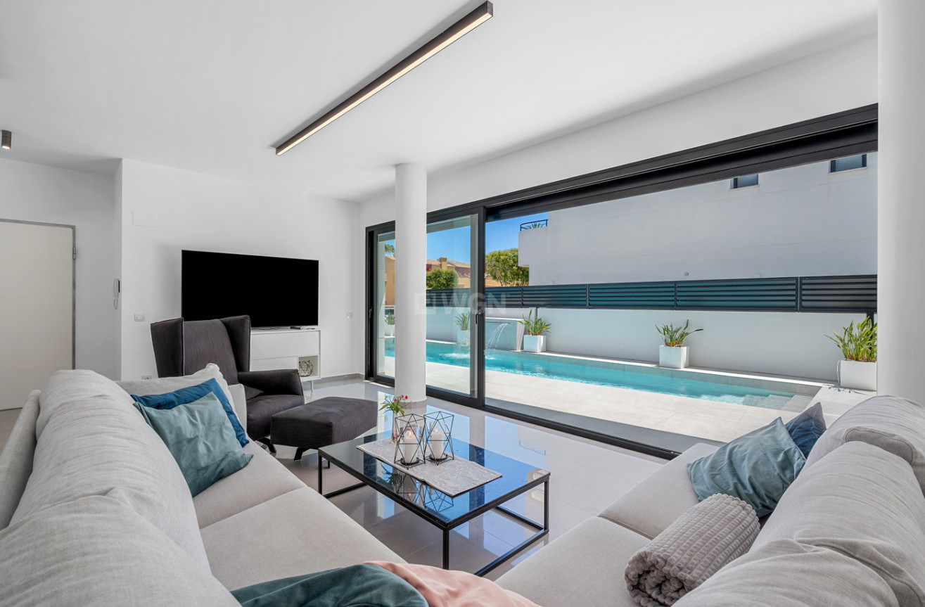 Resale - Villa - Guardamar del Segura - Costa Blanca