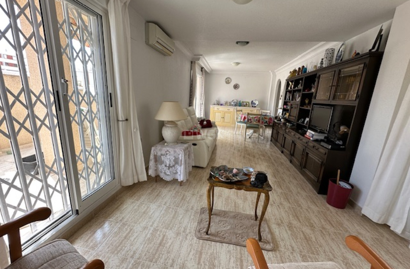 Reventa - Apartamento / piso - Torrevieja - Costa Blanca