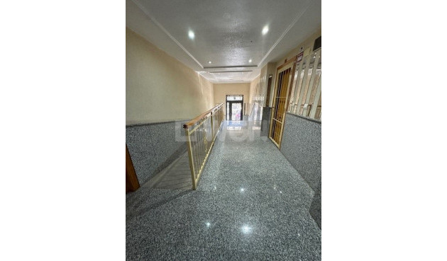 Reventa - Apartamento / piso - Torrevieja - Costa Blanca