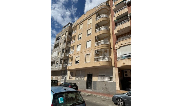 Reventa - Apartamento / piso - Torrevieja - Costa Blanca