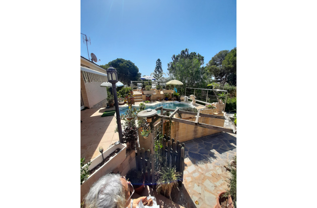 Resale - Villa - Orihuela Costa - Costa Blanca