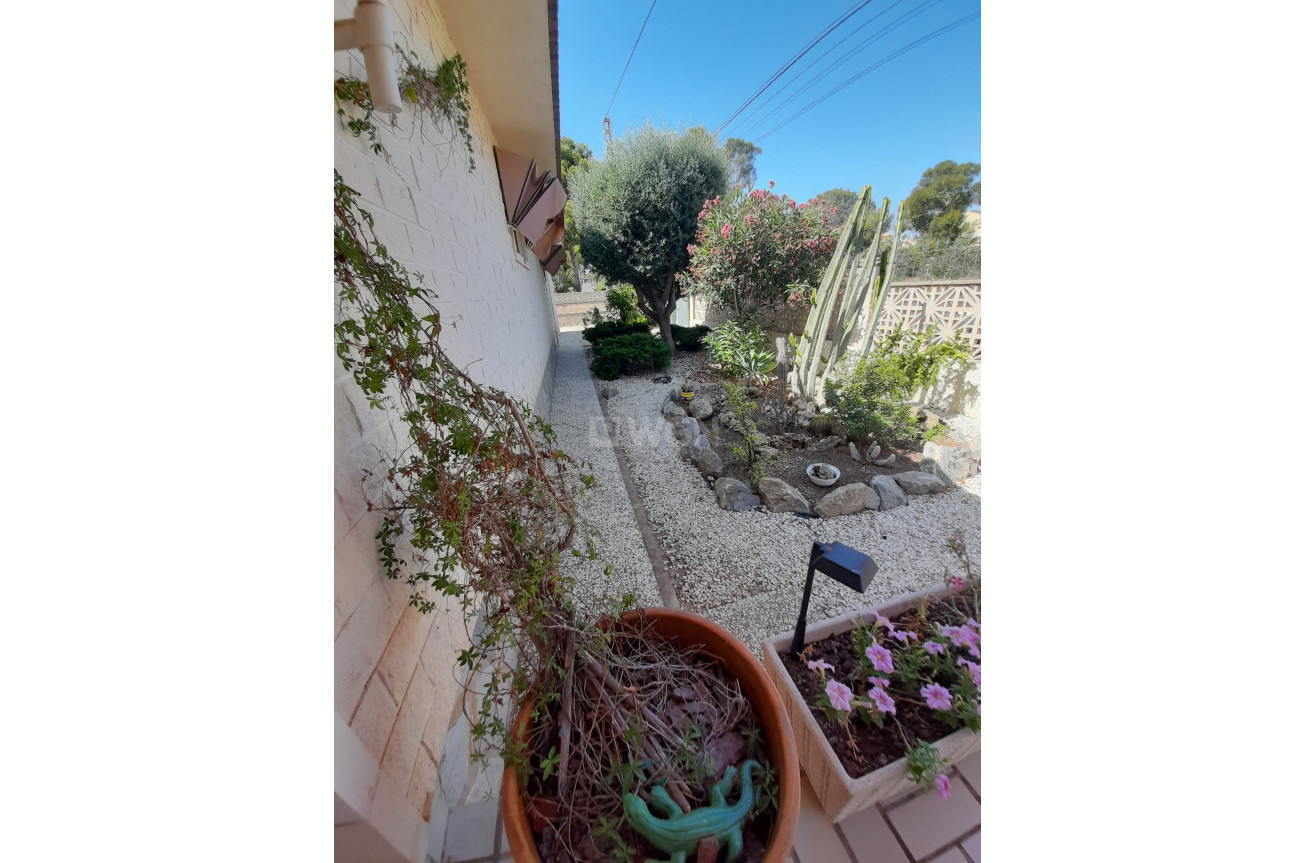 Resale - Villa - Orihuela Costa - Costa Blanca