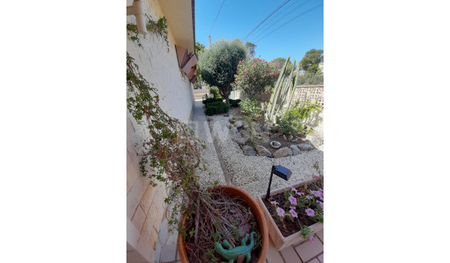 Resale - Villa - Orihuela Costa - Costa Blanca