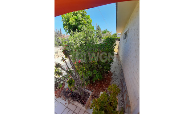 Resale - Villa - Orihuela Costa - Costa Blanca