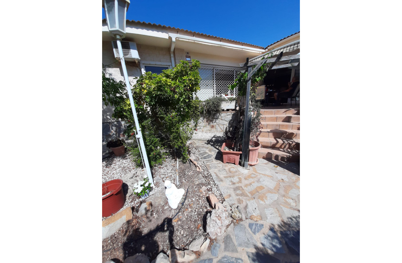 Resale - Villa - Orihuela Costa - Costa Blanca