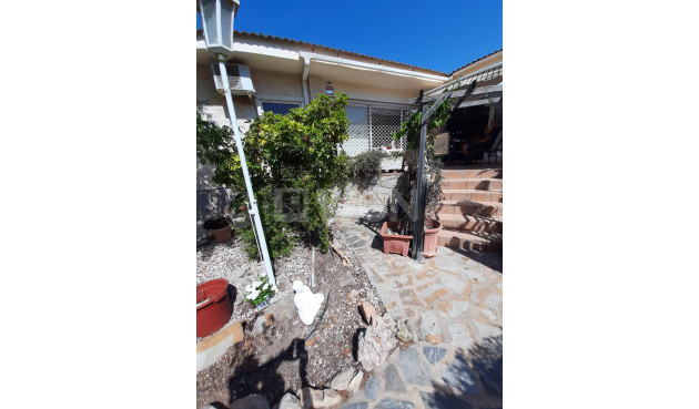 Resale - Villa - Orihuela Costa - Costa Blanca
