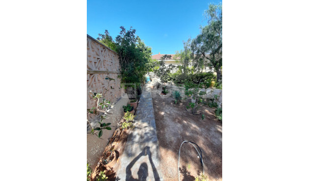 Resale - Villa - Orihuela Costa - Costa Blanca