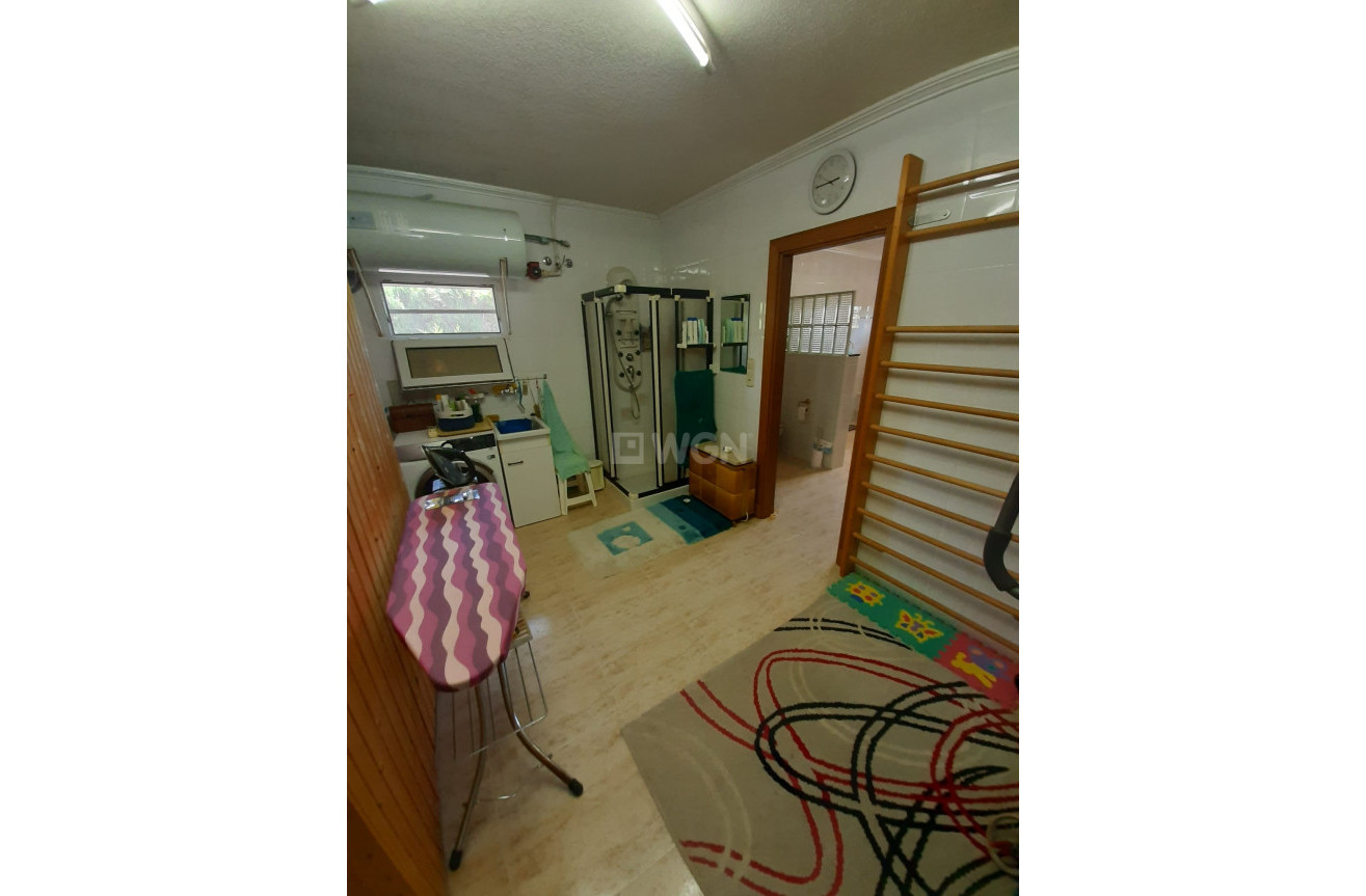 Resale - Villa - Orihuela Costa - Costa Blanca