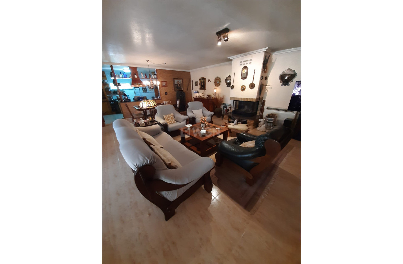 Resale - Villa - Orihuela Costa - Costa Blanca