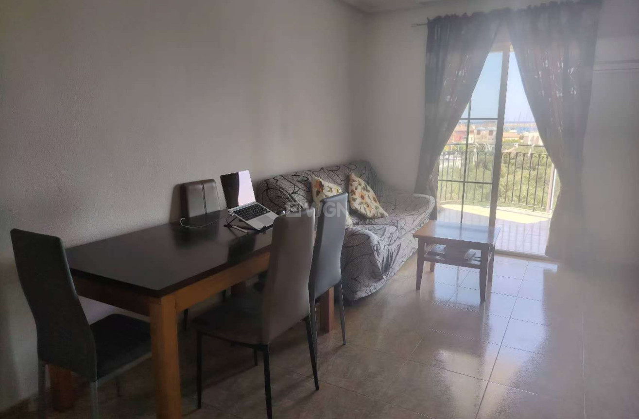 Resale - Apartment / flat - Torrevieja - Costa Blanca