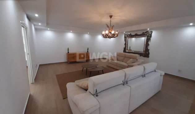 Resale - Villa - San Miguel de Salinas - Inland