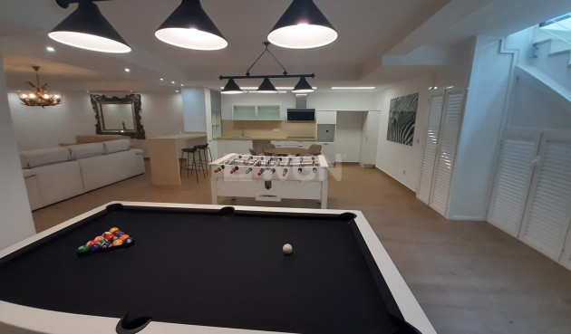 Resale - Villa - San Miguel de Salinas - Inland