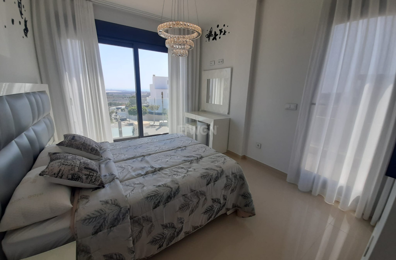 Resale - Villa - San Miguel de Salinas - Inland