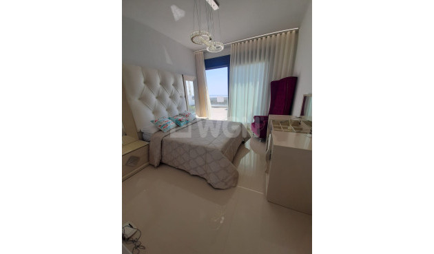 Resale - Villa - San Miguel de Salinas - Inland