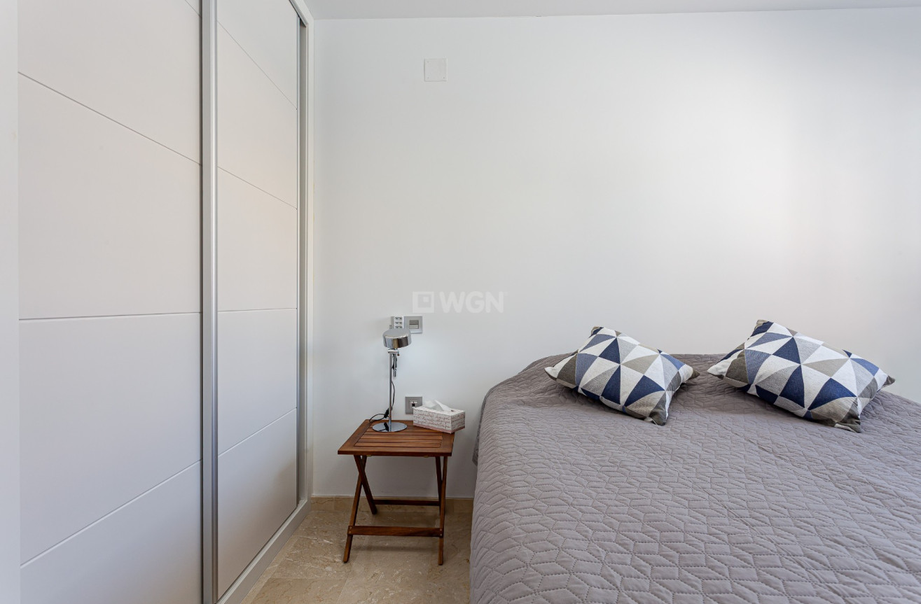 Resale - Apartment / flat - Orihuela Costa - Costa Blanca