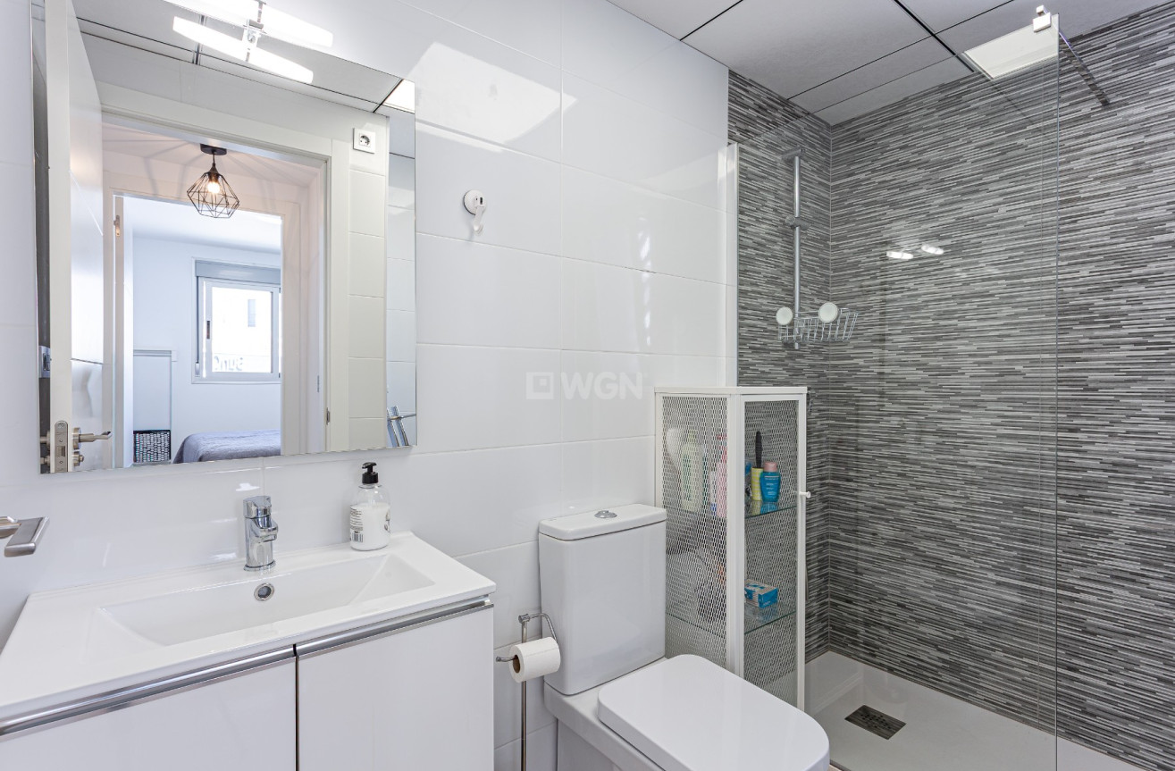 Resale - Apartment / flat - Orihuela Costa - Costa Blanca