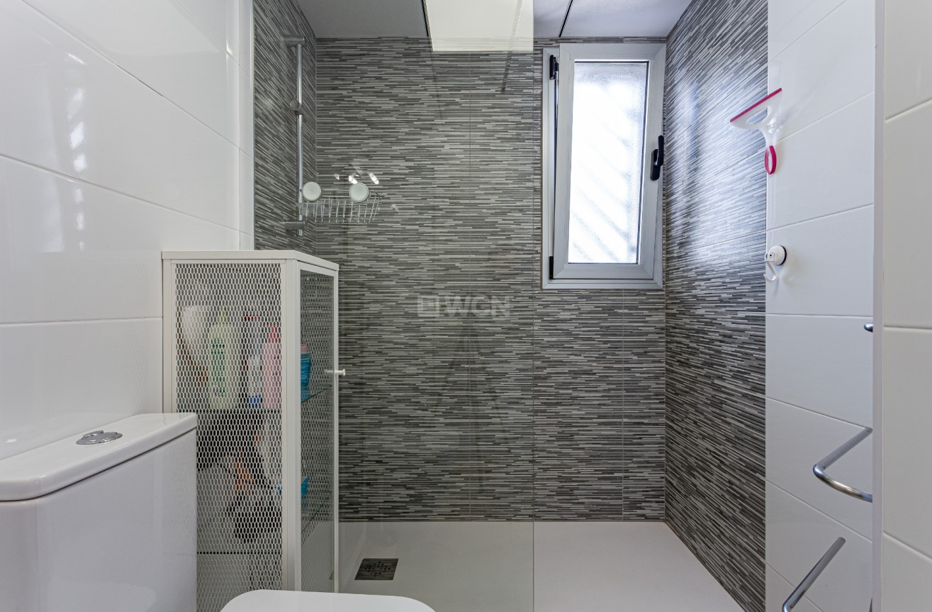 Resale - Apartment / flat - Orihuela Costa - Costa Blanca