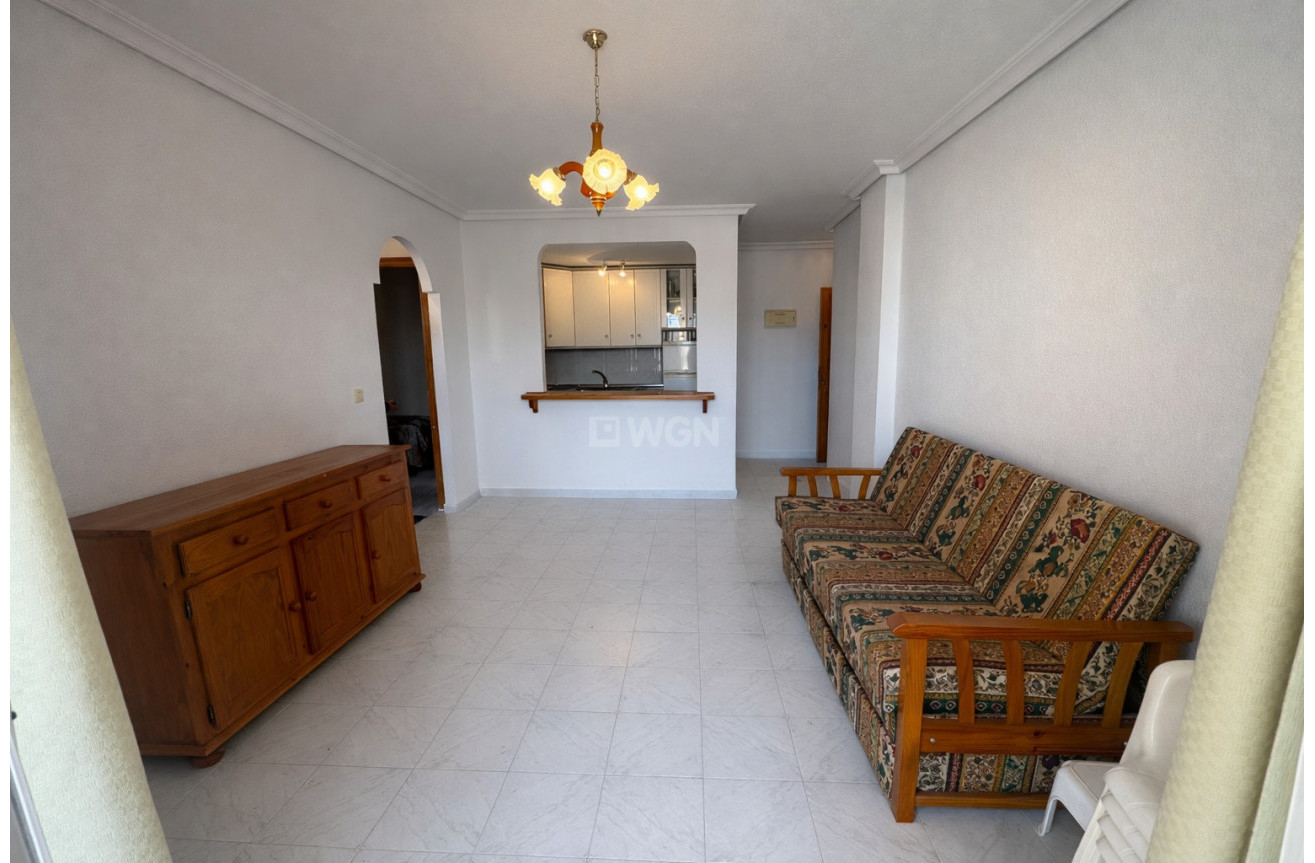 Resale - Apartment / flat - Torrevieja - Costa Blanca