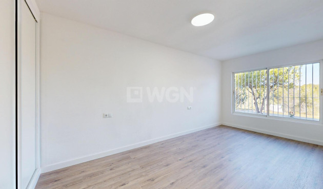 Resale - Bungalow - Orihuela Costa - Costa Blanca