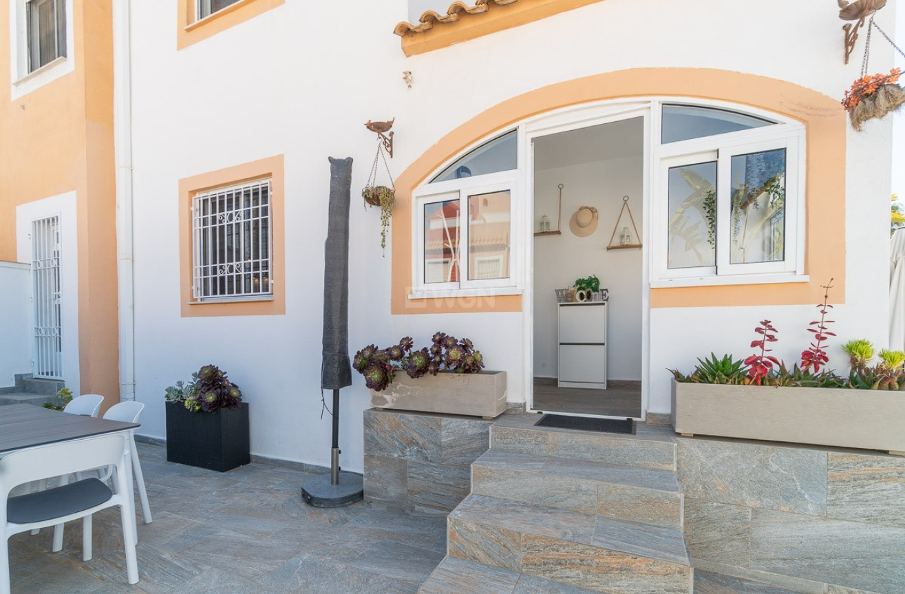 Resale - Townhouse - Torrevieja - Costa Blanca