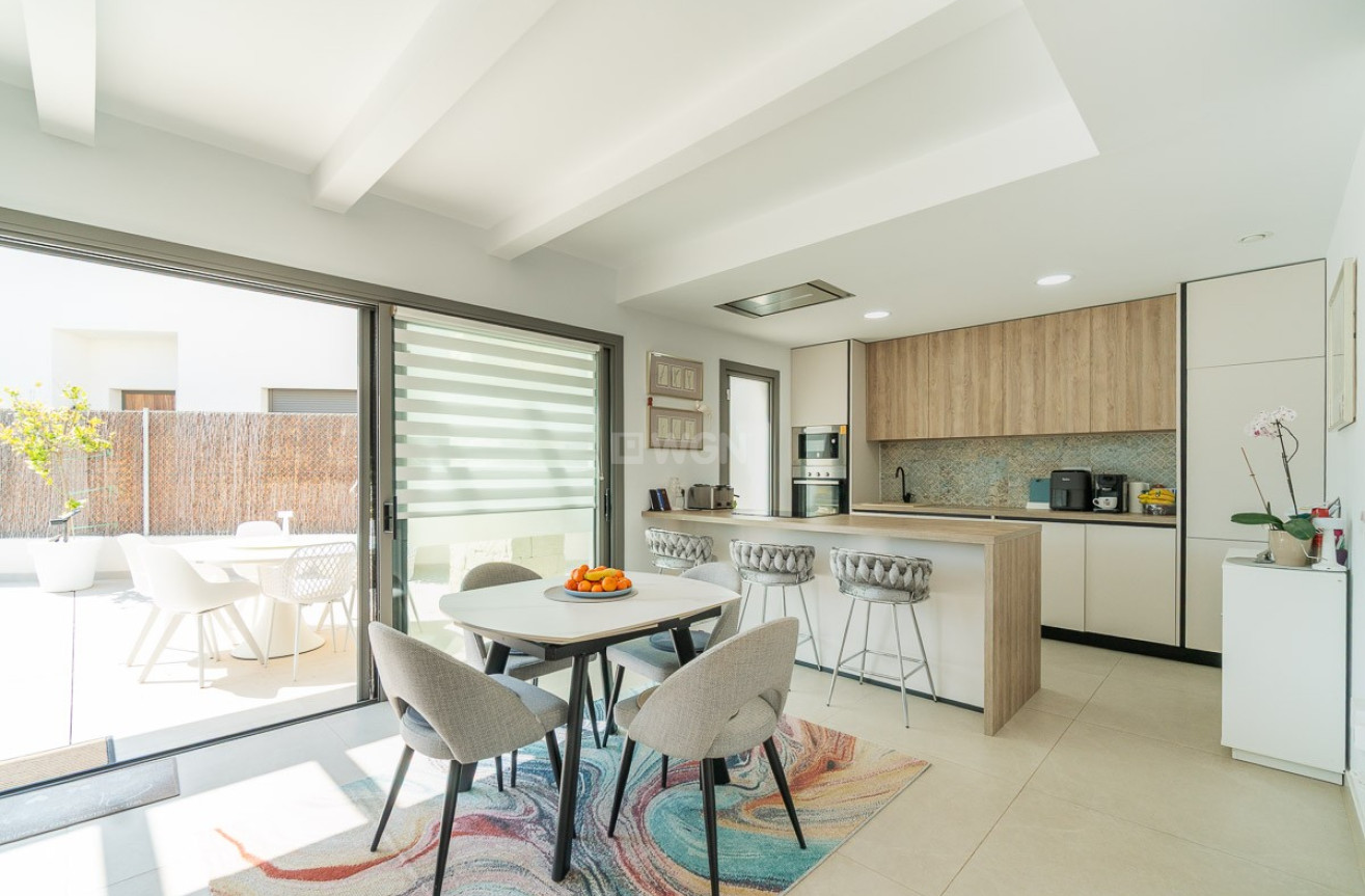 Resale - Villa - Orihuela Costa - Costa Blanca