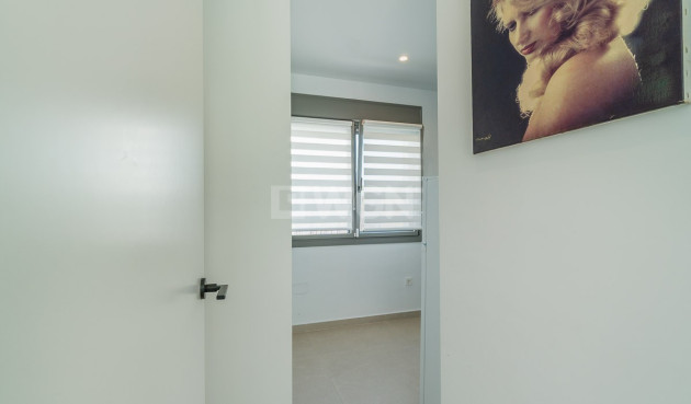 Resale - Villa - Orihuela Costa - Costa Blanca