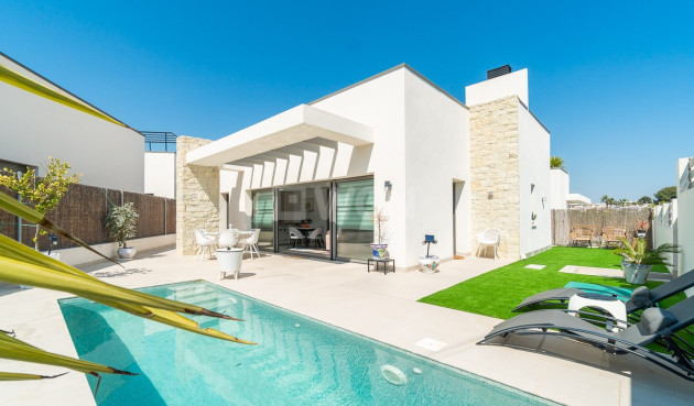 Resale - Villa - Orihuela Costa - Costa Blanca
