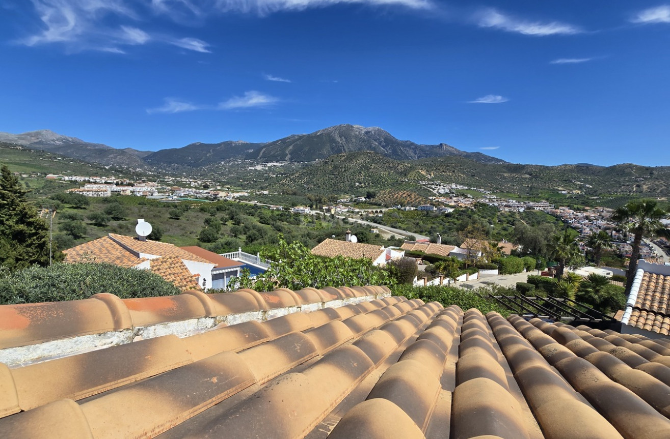 Resale - Villa - Vinuela - Inland