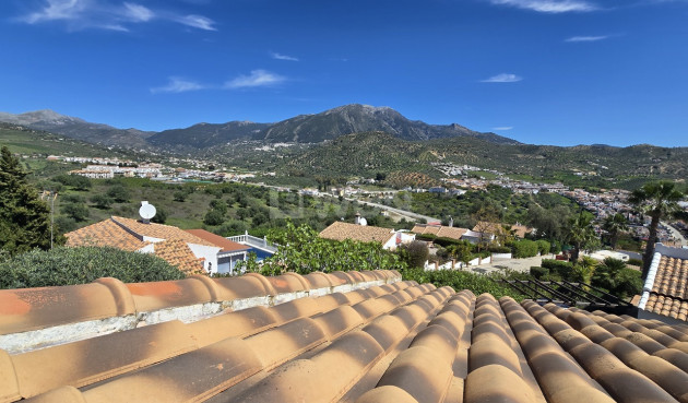 Reventa - Villa - Vinuela - Inland