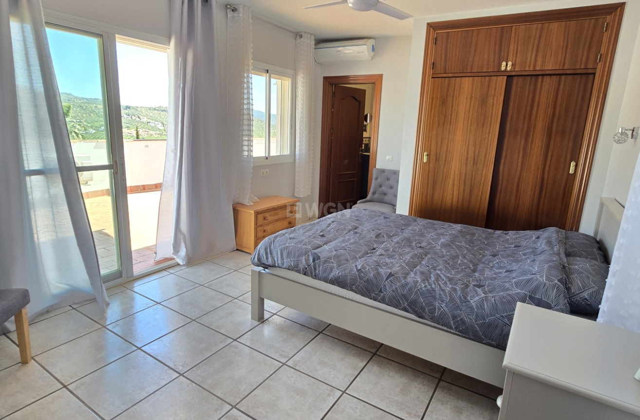 Resale - Villa - Vinuela - Inland