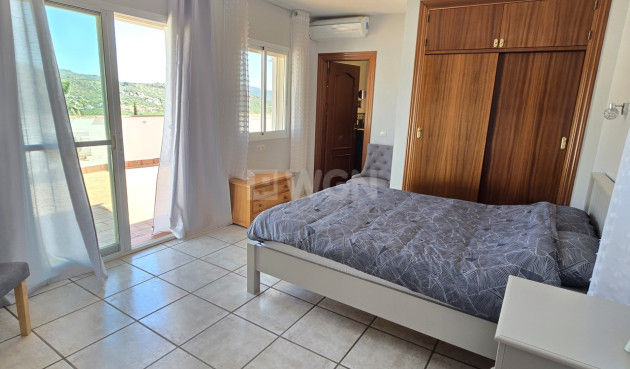 Resale - Villa - Vinuela - Inland