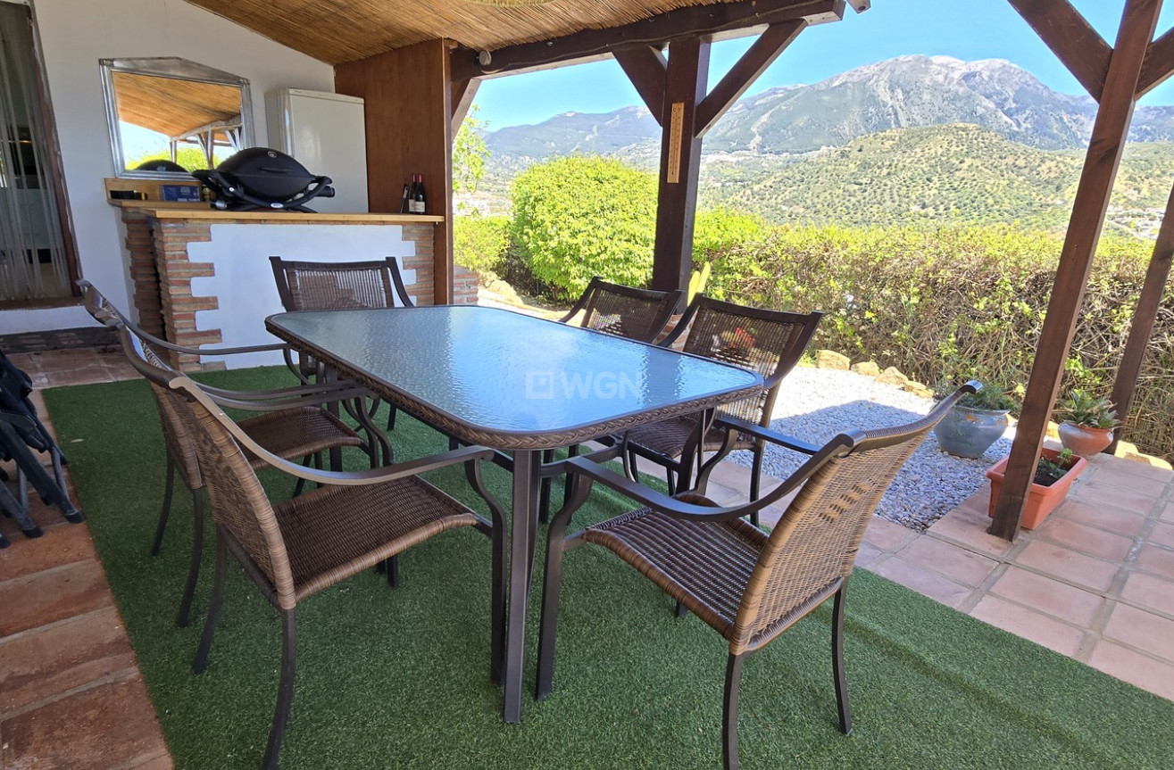 Resale - Villa - Vinuela - Inland