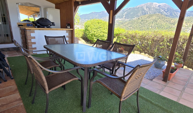 Resale - Villa - Vinuela - Inland