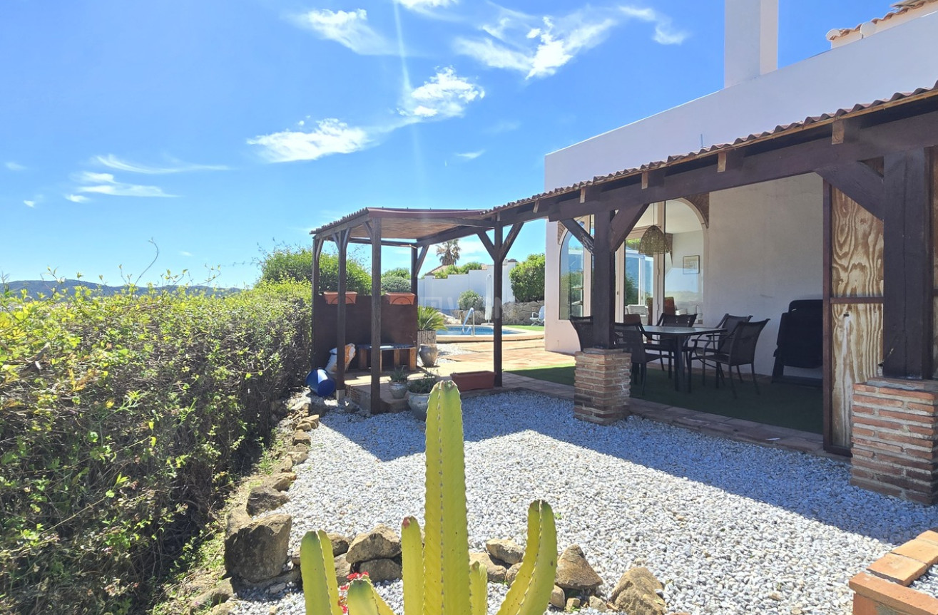 Resale - Villa - Vinuela - Inland