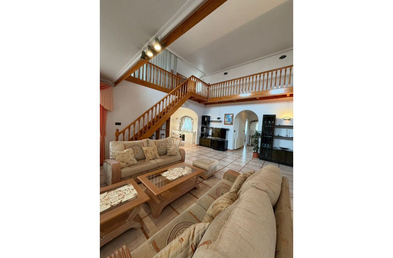 Resale - Villa - Playa Flamenca - Costa Blanca