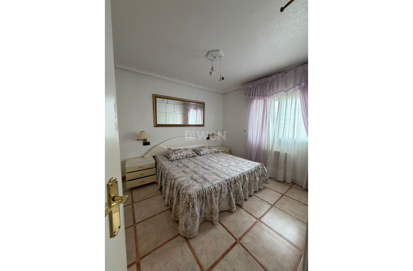 Resale - Villa - Playa Flamenca - Costa Blanca