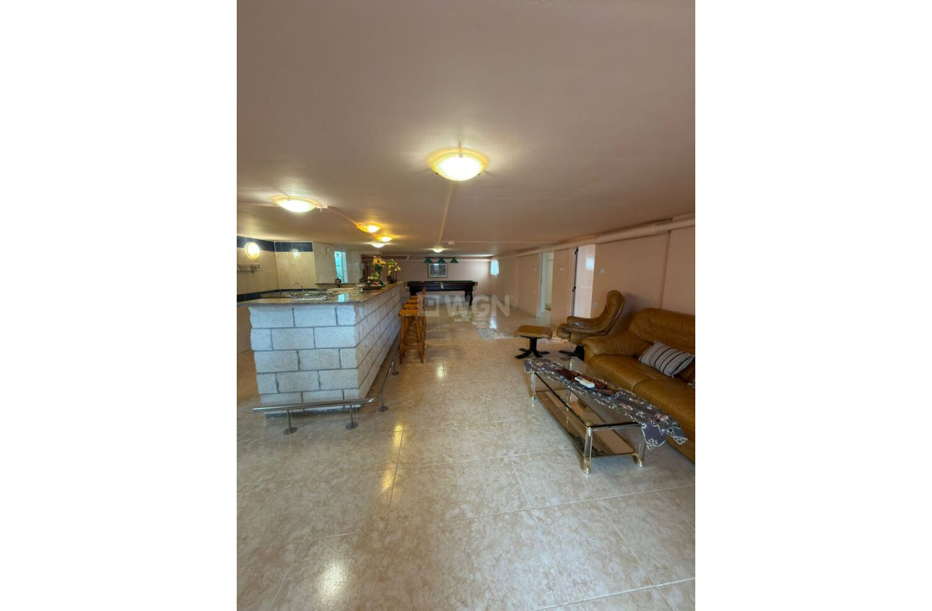 Resale - Villa - Playa Flamenca - Costa Blanca