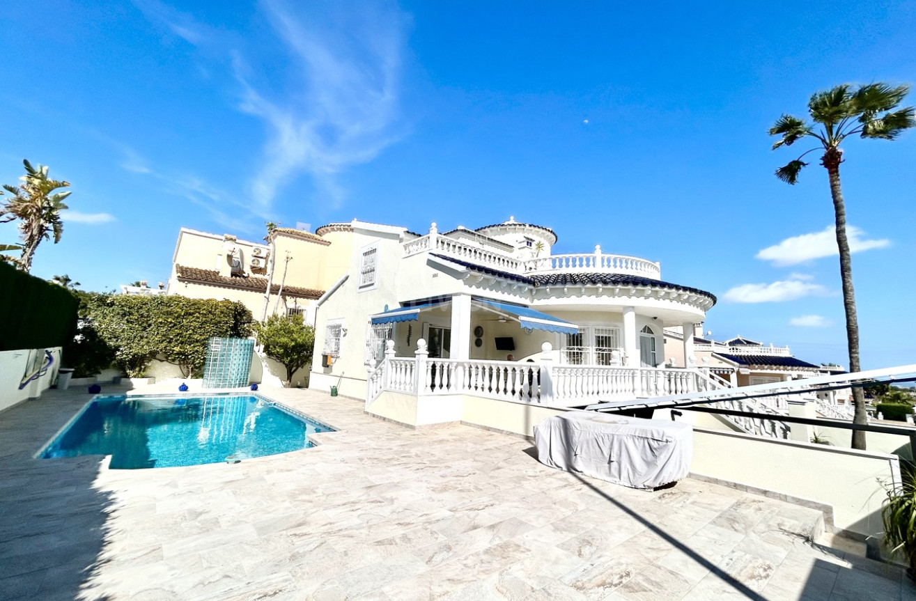 Resale - Villa - Pinar de Campoverde - Inland