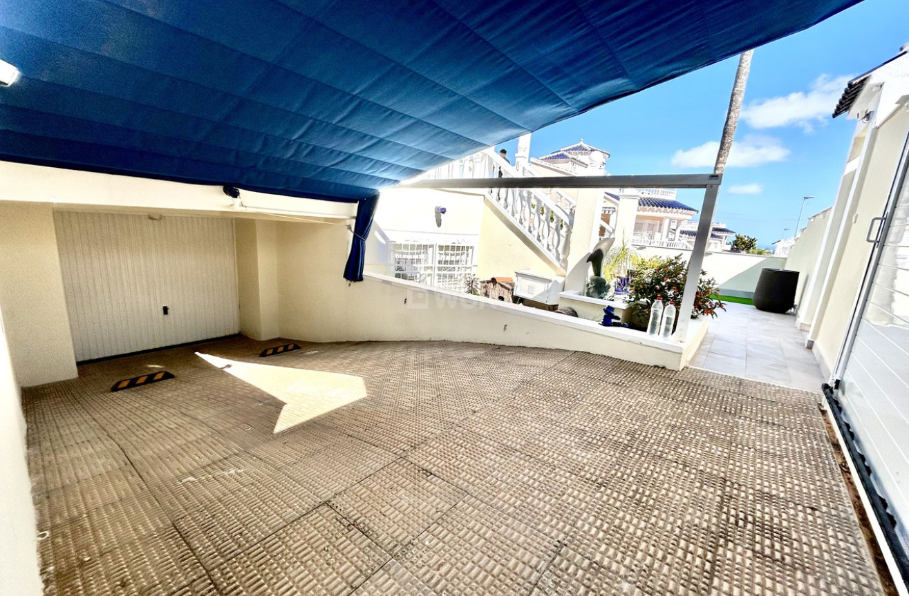 Resale - Villa - Pinar de Campoverde - Inland