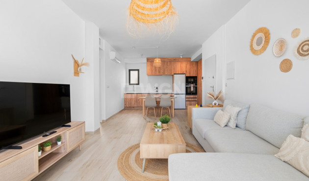 Resale - Apartment / flat - San Miguel de Salinas - Inland