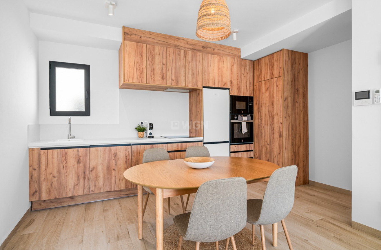 Resale - Apartment / flat - San Miguel de Salinas - Inland